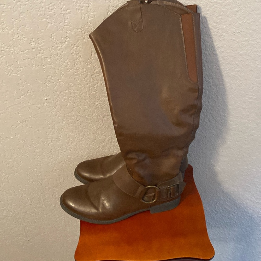 Unr8ed women’s boots